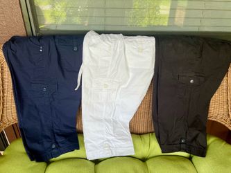 Women’s Gloria Vanderbilt Capris size 14