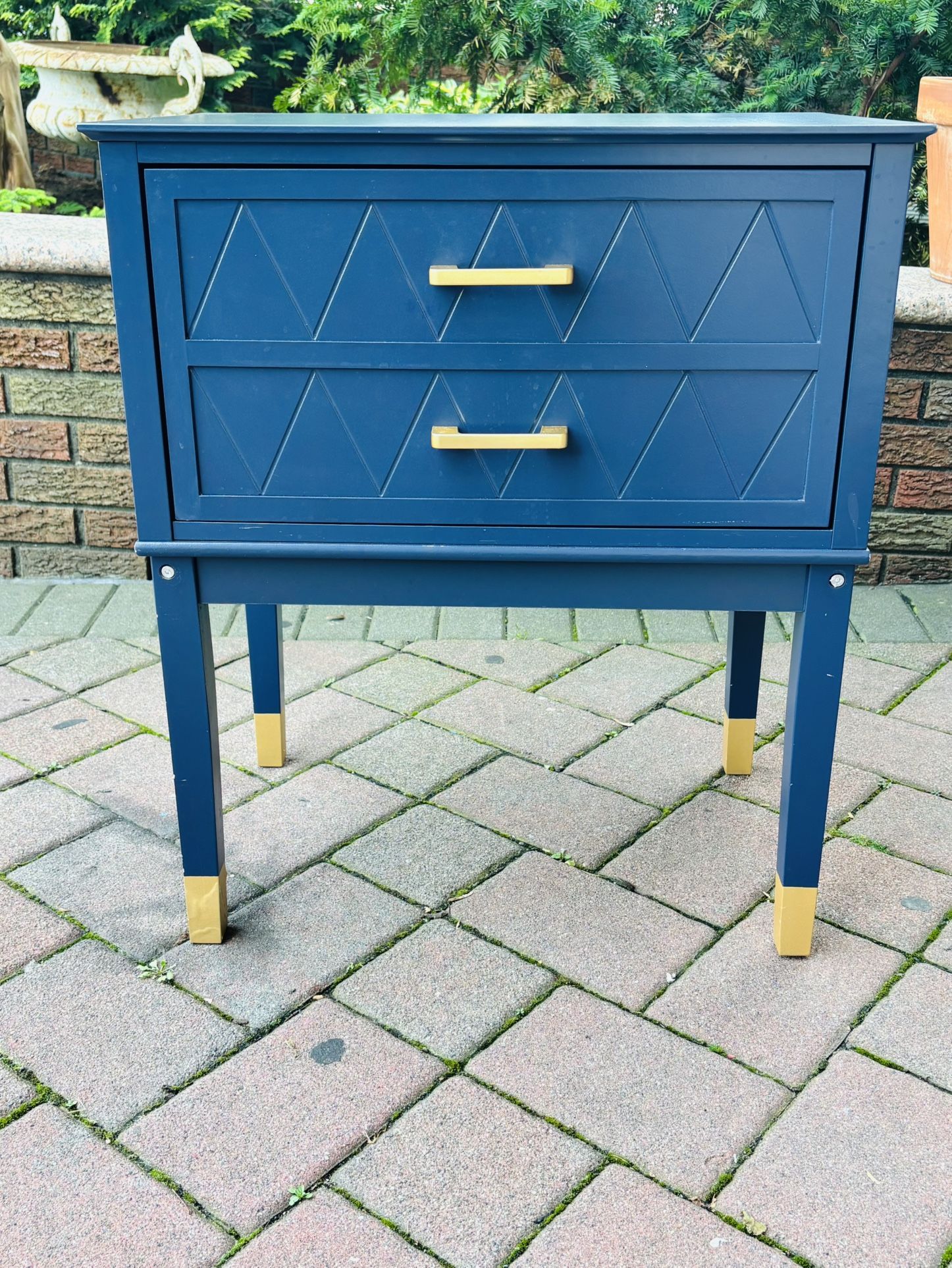 Modern Navy Blue Nightstand / Side Table with Gold Accents – Stylish & Functional