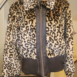 Candie's Brand Leopard Print Coat Juniors Size Large.