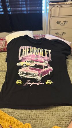 Med to small Shirt