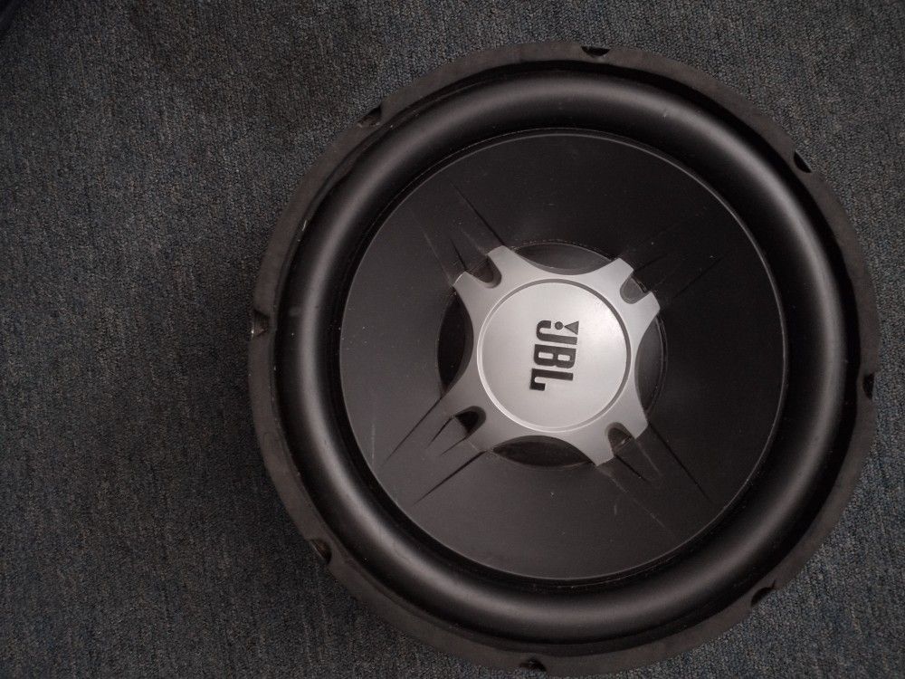 JBL Subwoofer 12"