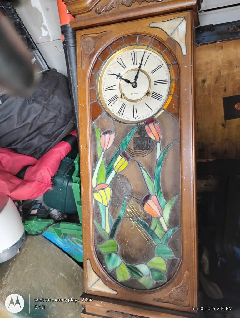 Stained Glass Clock