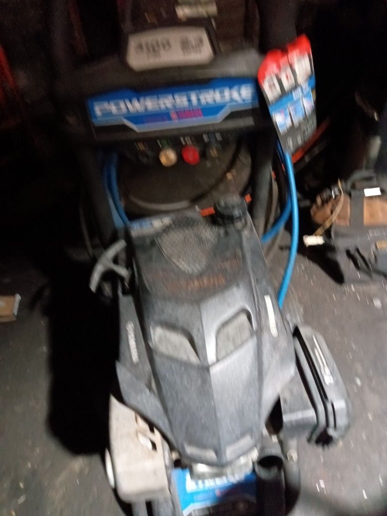Gas Powerwasher