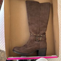 Brown Boots! 