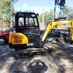 NT30 Diesel Excavator 
