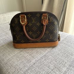Authentic Louis Vuitton Alma BB