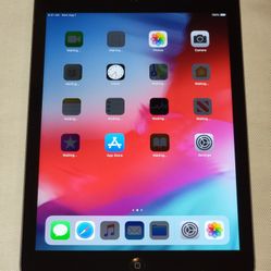 NICE BLACK APPLE iPad AIR LOW PRICE