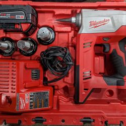 2632-22XC M18 Milwaukee 1"-1-1/4" Pex Expander