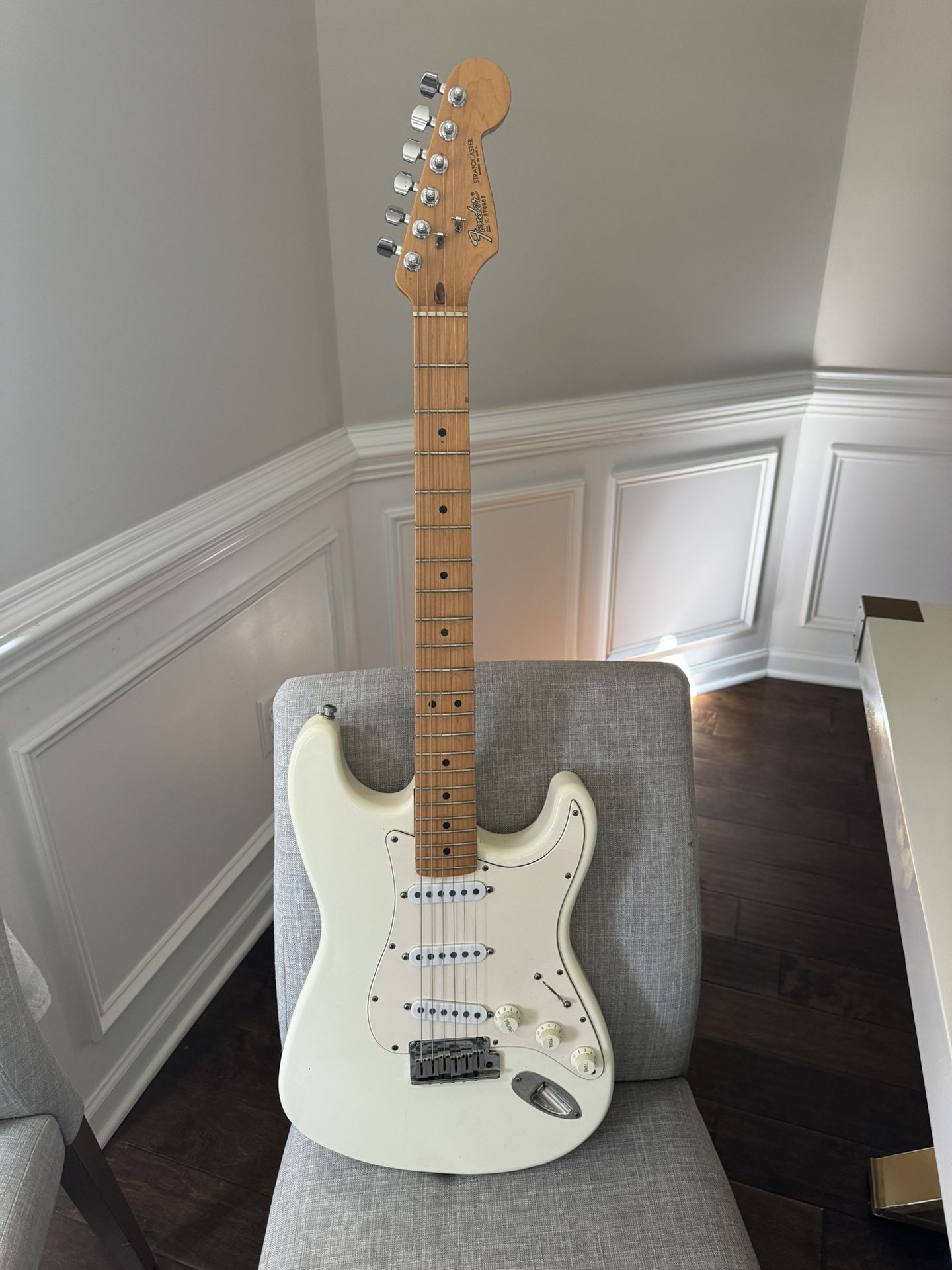 American Fender Stratocaster