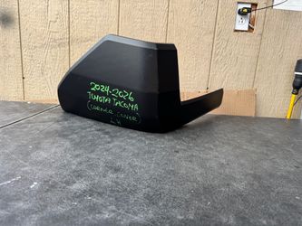 2024 2025 2026 TOYOTA TACOMA LEFT SIDE CORNER COVER OEM USED