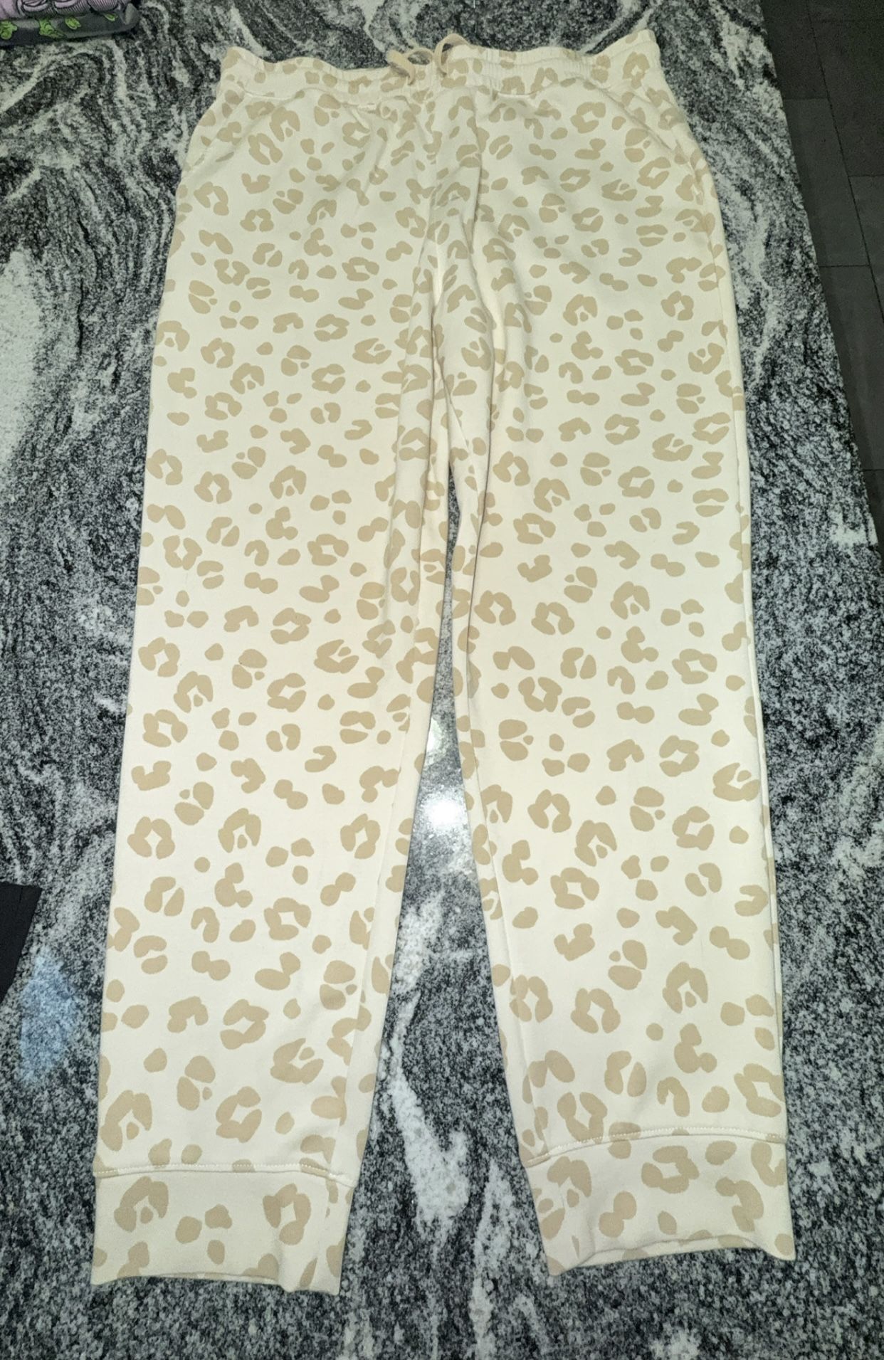 LuLaRoe Cheetah Print Boyfriend Joggers - Size Large (L)