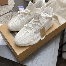 Yeezy 350 Boost Bone Colorway 12.5 Mens