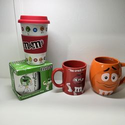 M&M Ceramic Coffee Mug Green & Red