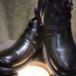 Round Toed Leathers 