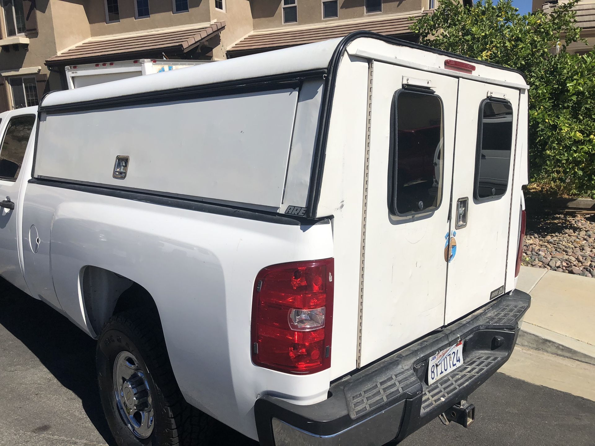 Camper top contractor shell for Sale in Temecula, CA - OfferUp