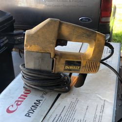 Dewault Jigsaw