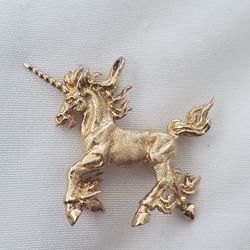 14k Gold Unicorn Pendant 