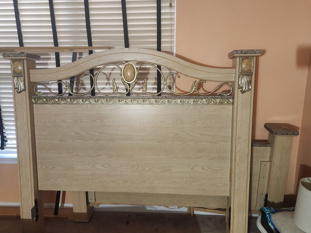 Ashley Furniture Queen Bed, Dresser And Mirror