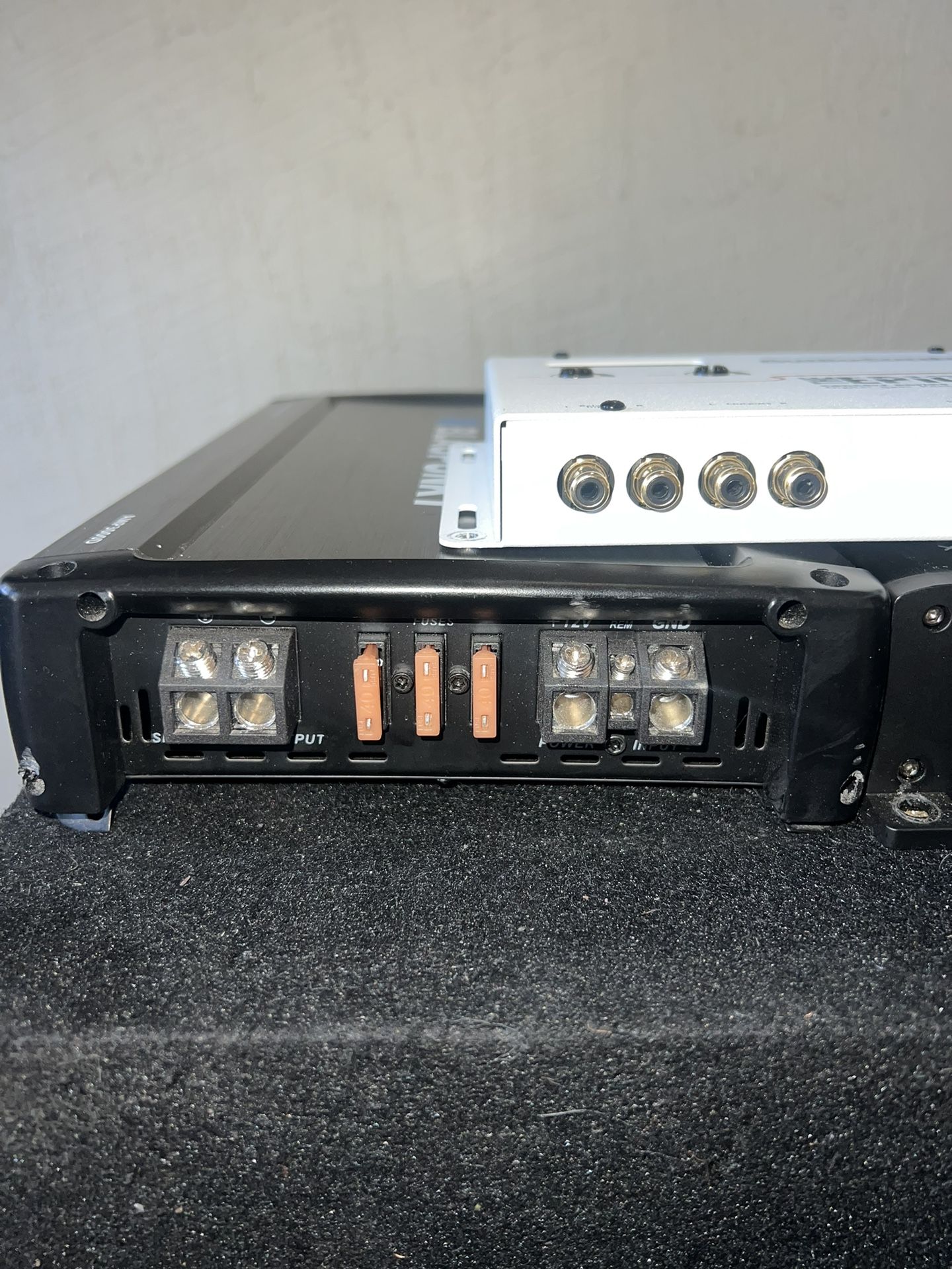 KICKER L7 15” ORION AMP 4 CH 1500w BLAUPUNKT AMP 2 CH 3000 D