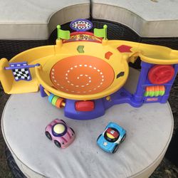 Fisher Price Zoomin Raceway 