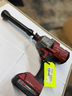 MILWAUKEE 2865-20 M18 FUEL 7/16" HEX UTILITY HIGH TORQUE IMPACT WRENCH ONE KEY USED