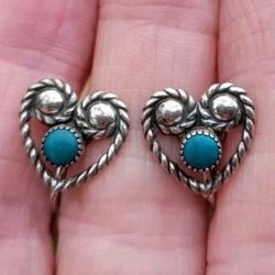 Vintage Sterling Silver And Turquoise Heart Screw back Earrings