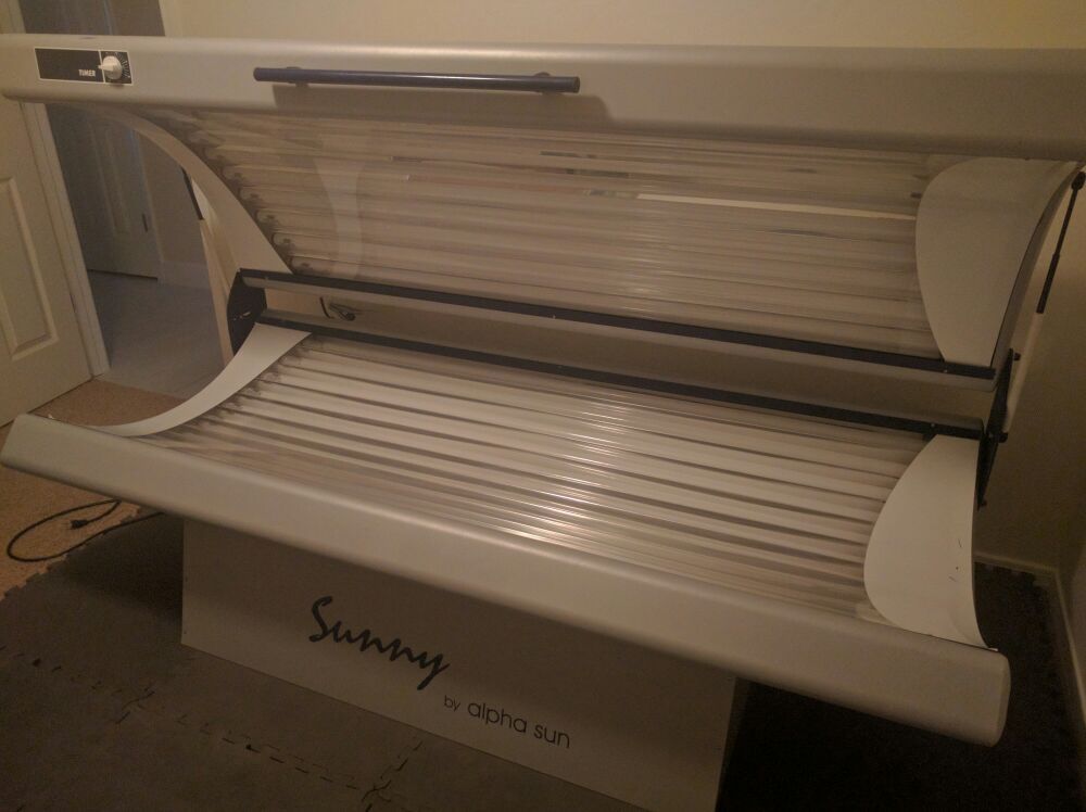 SUNNY by ALPHA SUN Tanning Bed - $400