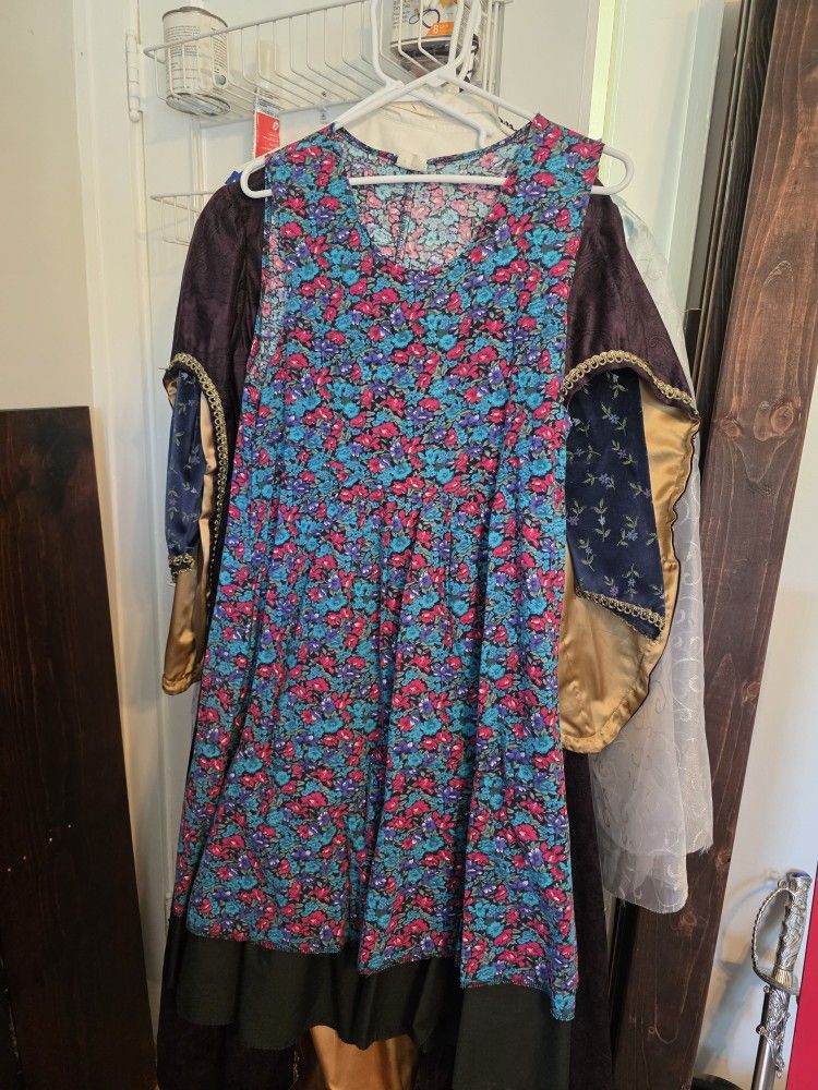 FREE Children's Costume - Sleeveless Prairie Dress