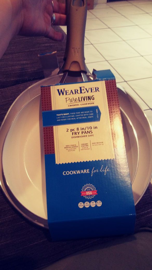 WearEver Pure Living 2 piece fry pans