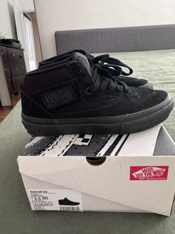 Vans half Cabs Boys Size 3.5