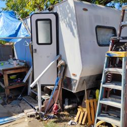 Camper/Trailer