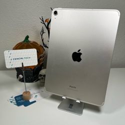 iPad Air 5th Gen 256gb Unlocked in Very Good 7/10 Condition #0235