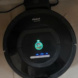 iRobot Roomba Vacuum Cleaner N136