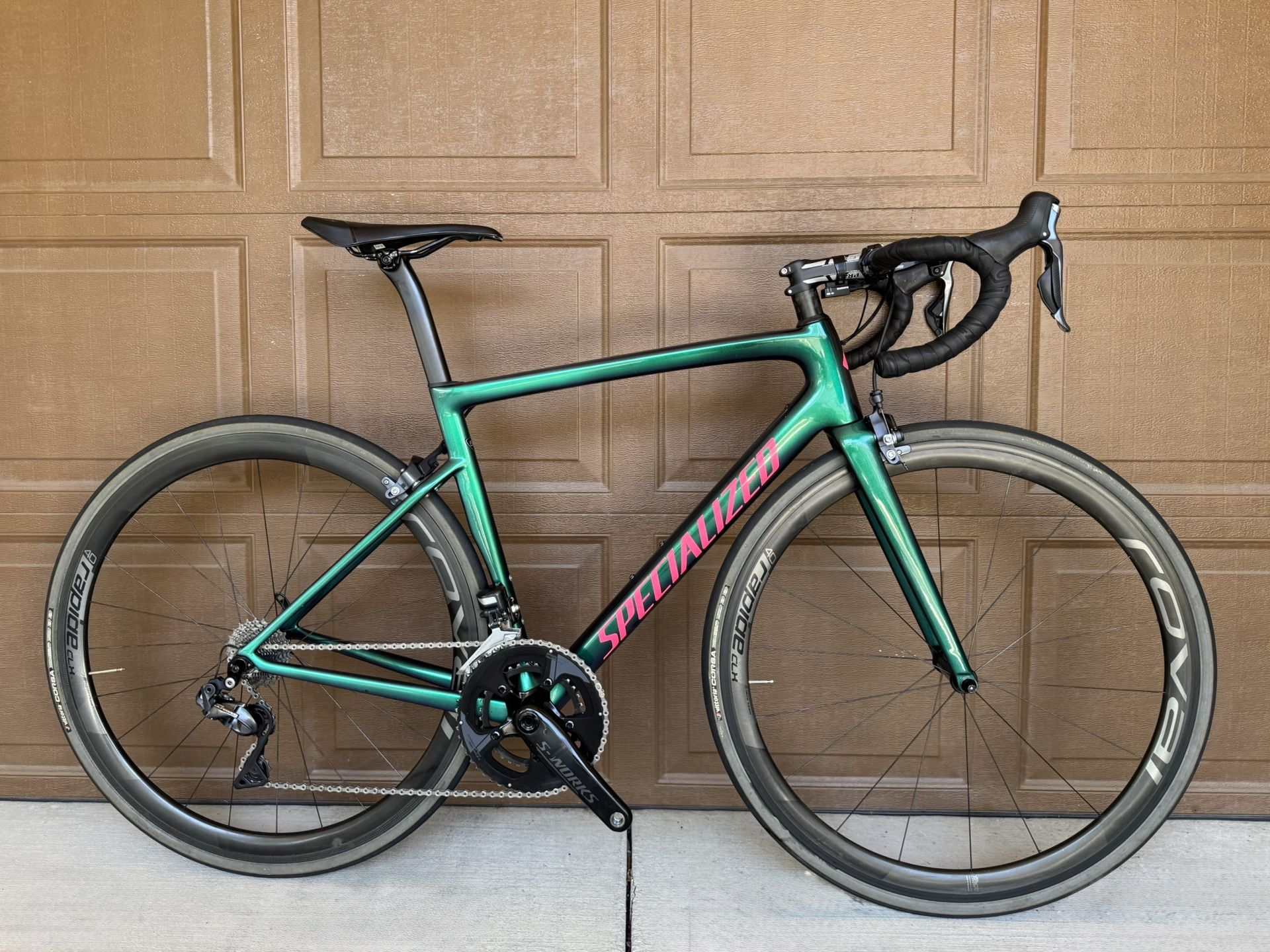 Specialized Tarmac Pro Carbon Road Bike 54 CM