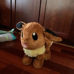 Pokémon Evee Stuffed Animal
