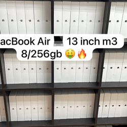 MacBook 💻 Air 13 Inch M3 8/256gb🔥