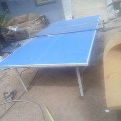 Foldable PING PONG table