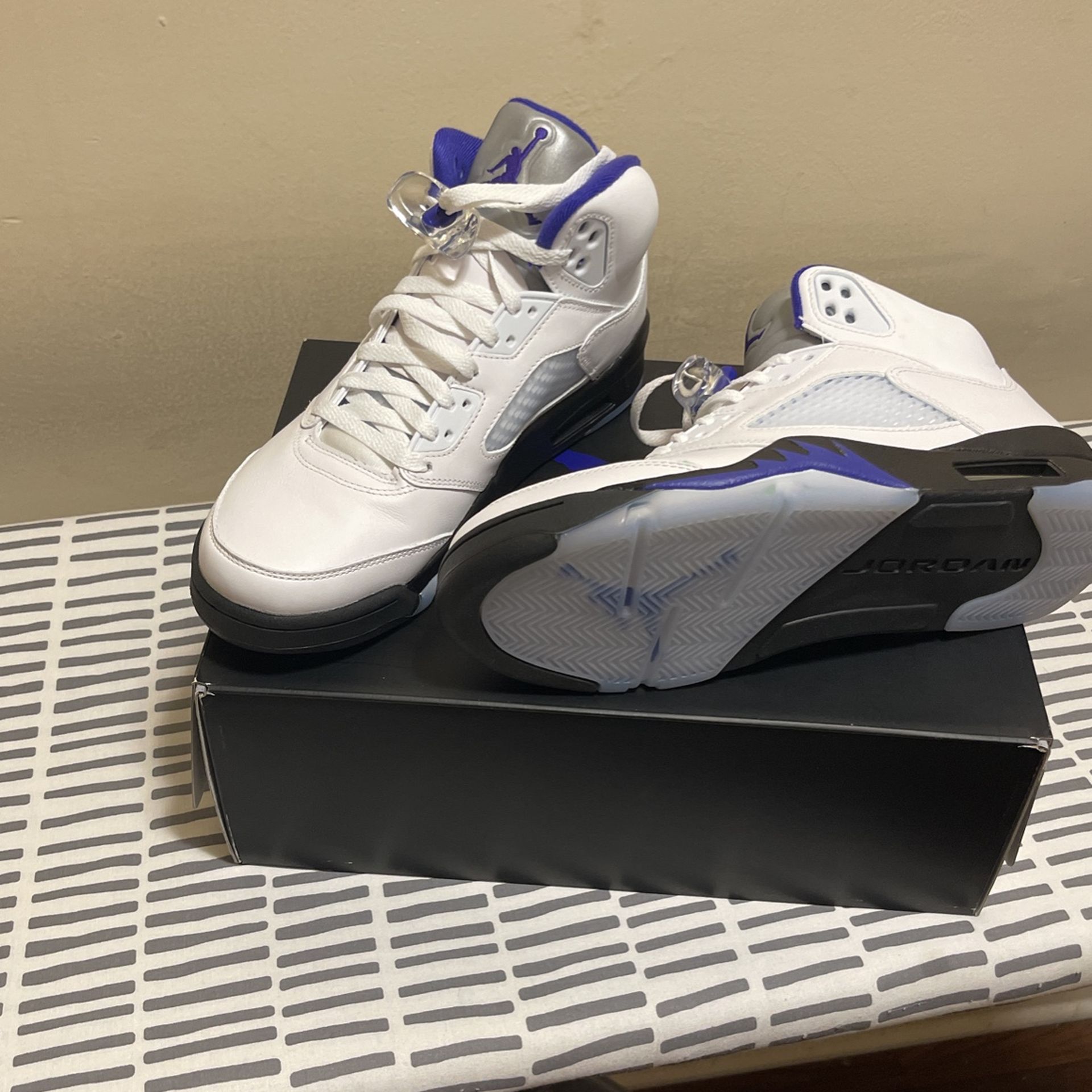 Air Jordan 5 Retro