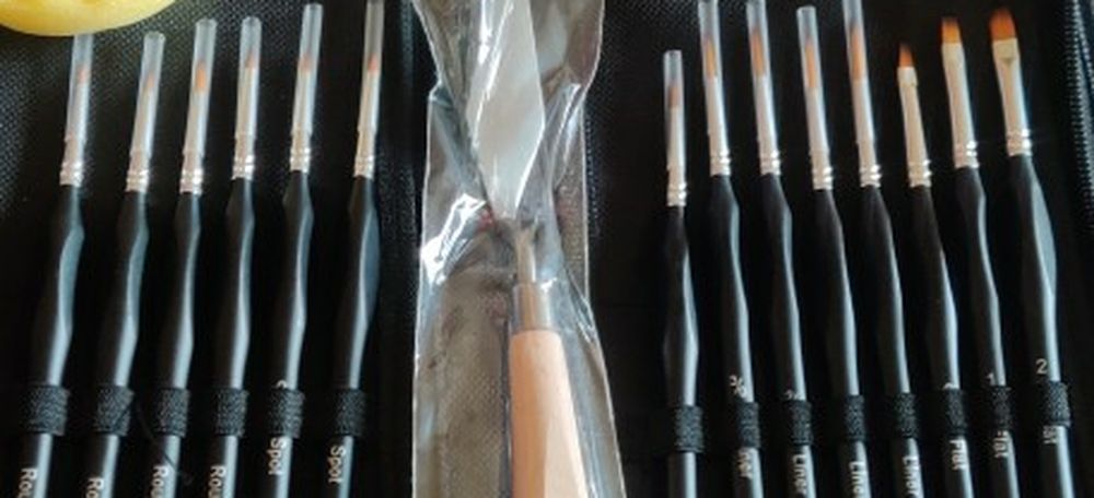 Paint Brush Set, 15 PCS Fine Brushes with Handle, Kit with Palette Knife and Sponge. for Acrylic, Oil, Watercolor,
