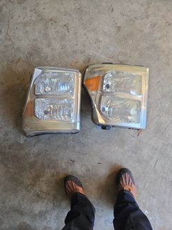 2012 F250 Head Ligh Replacement