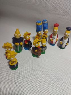 1992 Simpsons replacement chess pieces total of 10