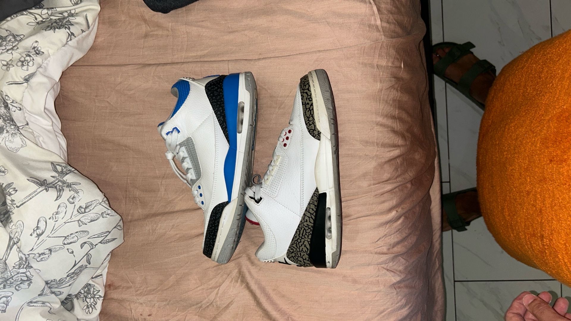 Jordan 3s