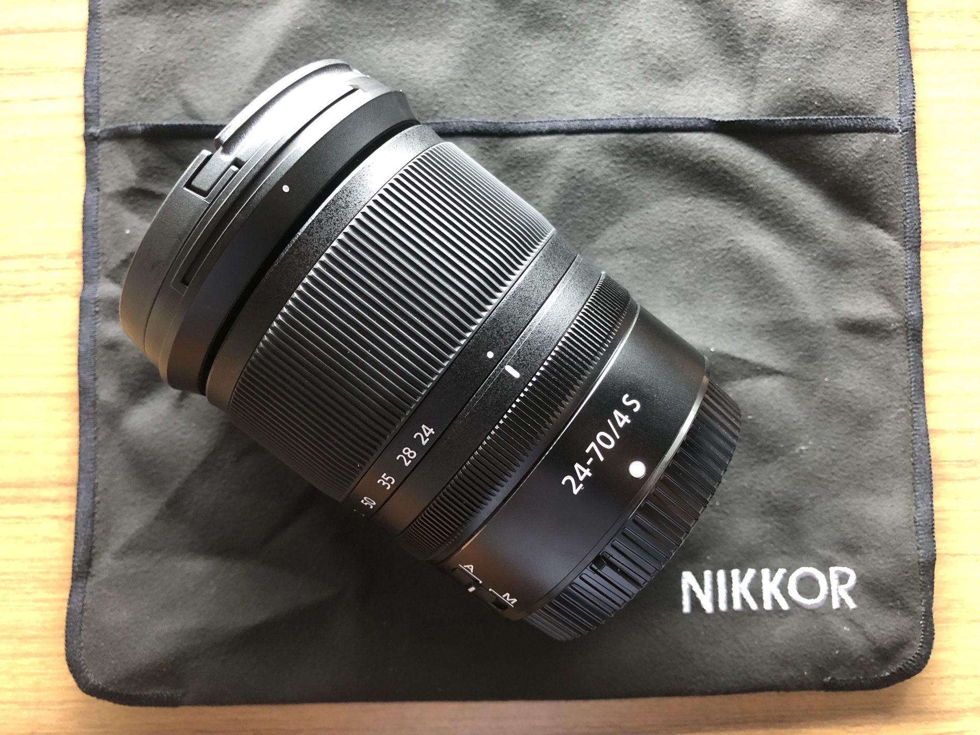 NEW Nikon NIKKOR Z 24-70mm F/4 S Camera Lens