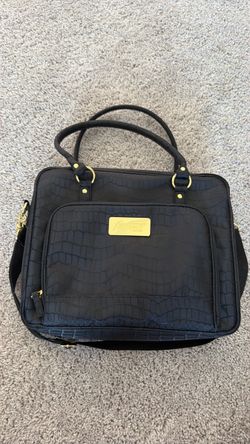 Xtreme lashes carry bag