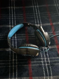 Beexcellent GM-110 Wired USB Gaming Headset with 7.1 Virtual Surround Sound, Noise-Canceling Microphone & RGB LED Light – Used