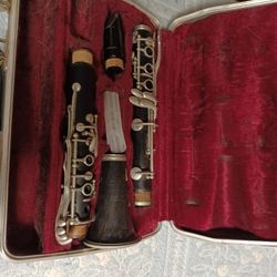 Vintage Selmer Wood Clarinet With Case