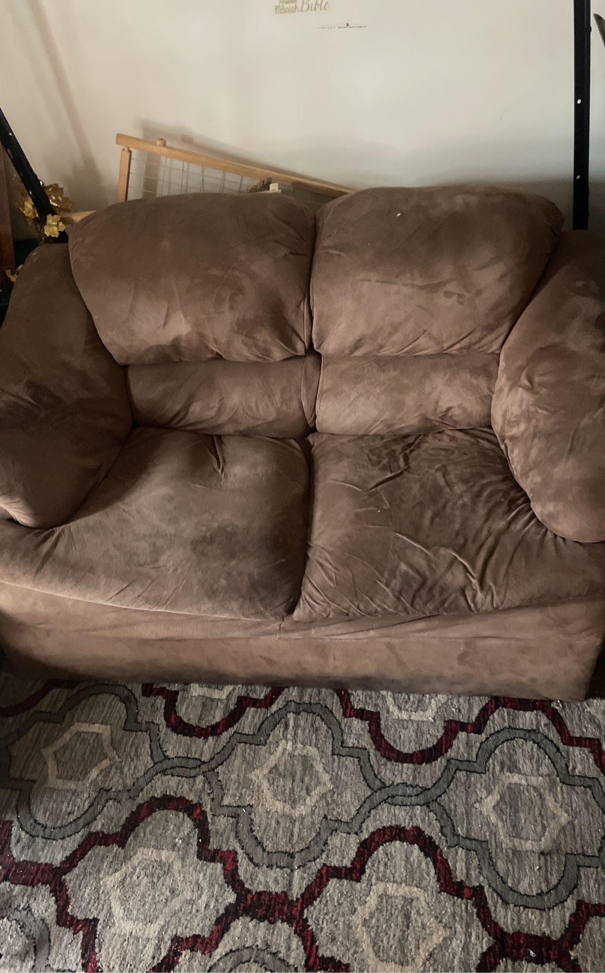Small Guess Room Couch 