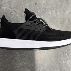 Walking Shoes Size 8