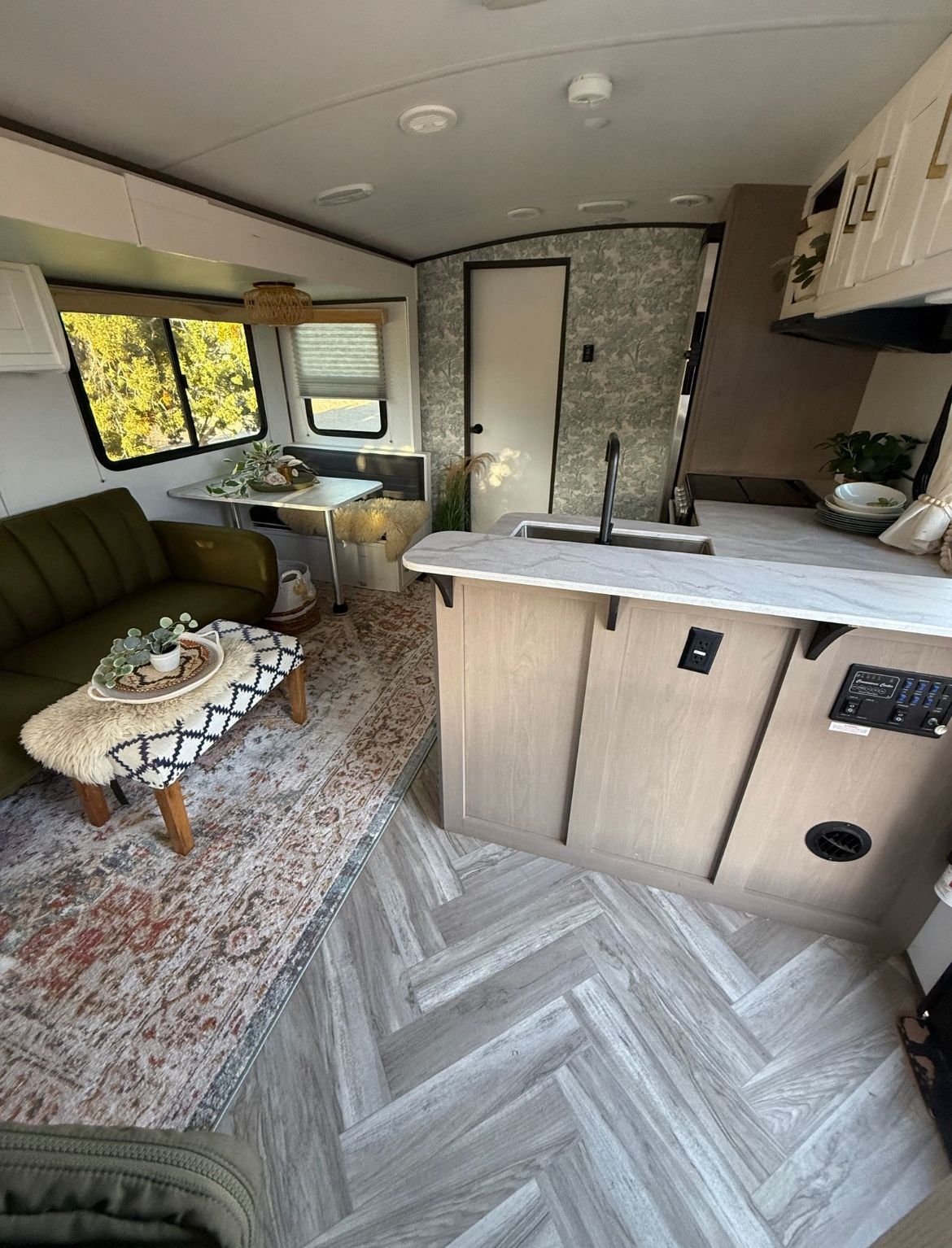 2021 Shadow Cruiser Camper- Upgrades & Remodeled