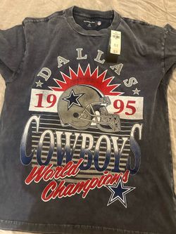 Dallas Cowboys 1995 World Champions Graphic Tee – Size Large